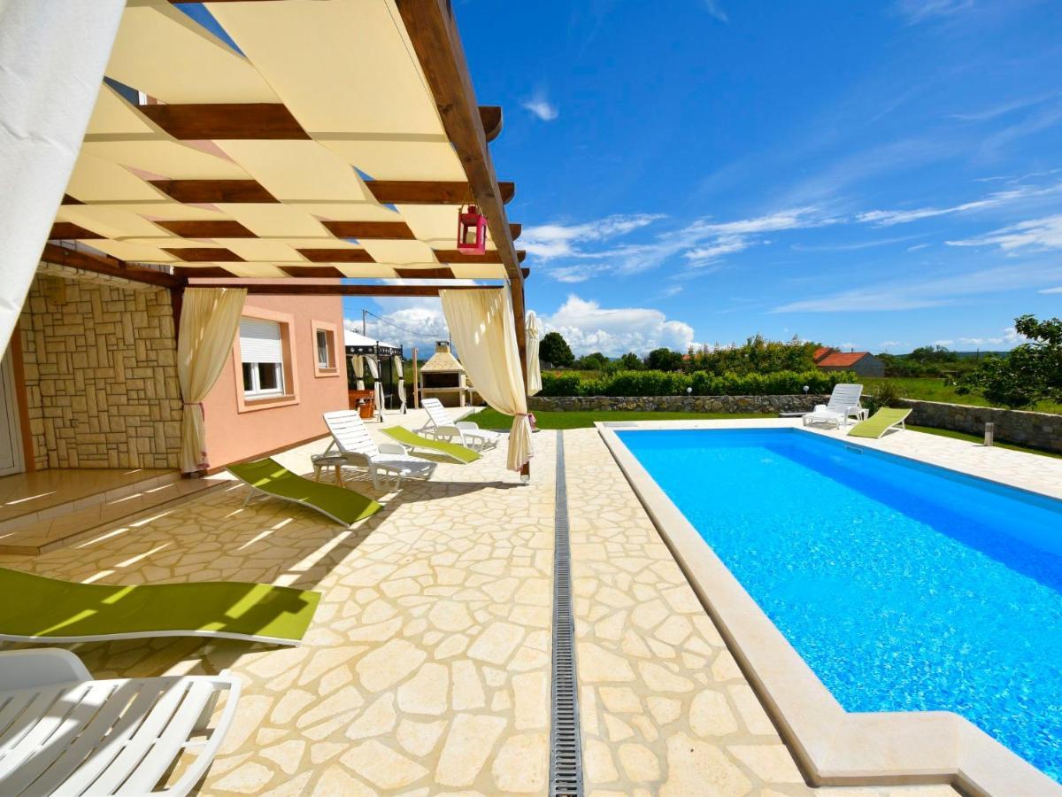 Holiday Home Frane By Interhome Lisane Tinjske Eksteriør bilde